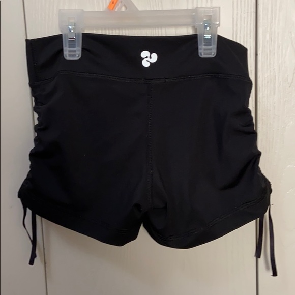 Triple Flip Black Adjustable Exercise Shorts - Picture 4 of 5